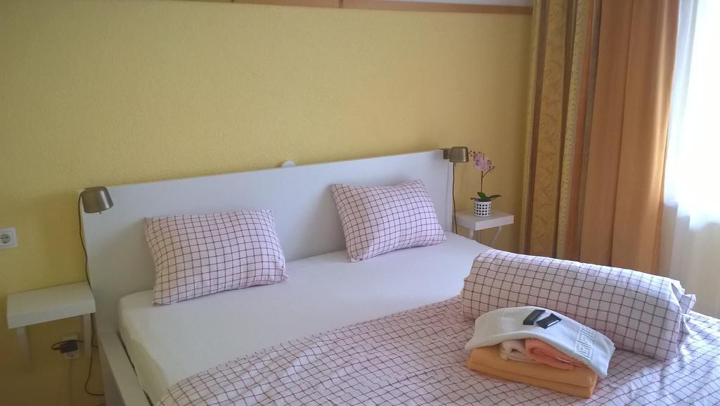Landhotel Sonnenhof Motorradkrauk Ульрихсберг Экстерьер фото